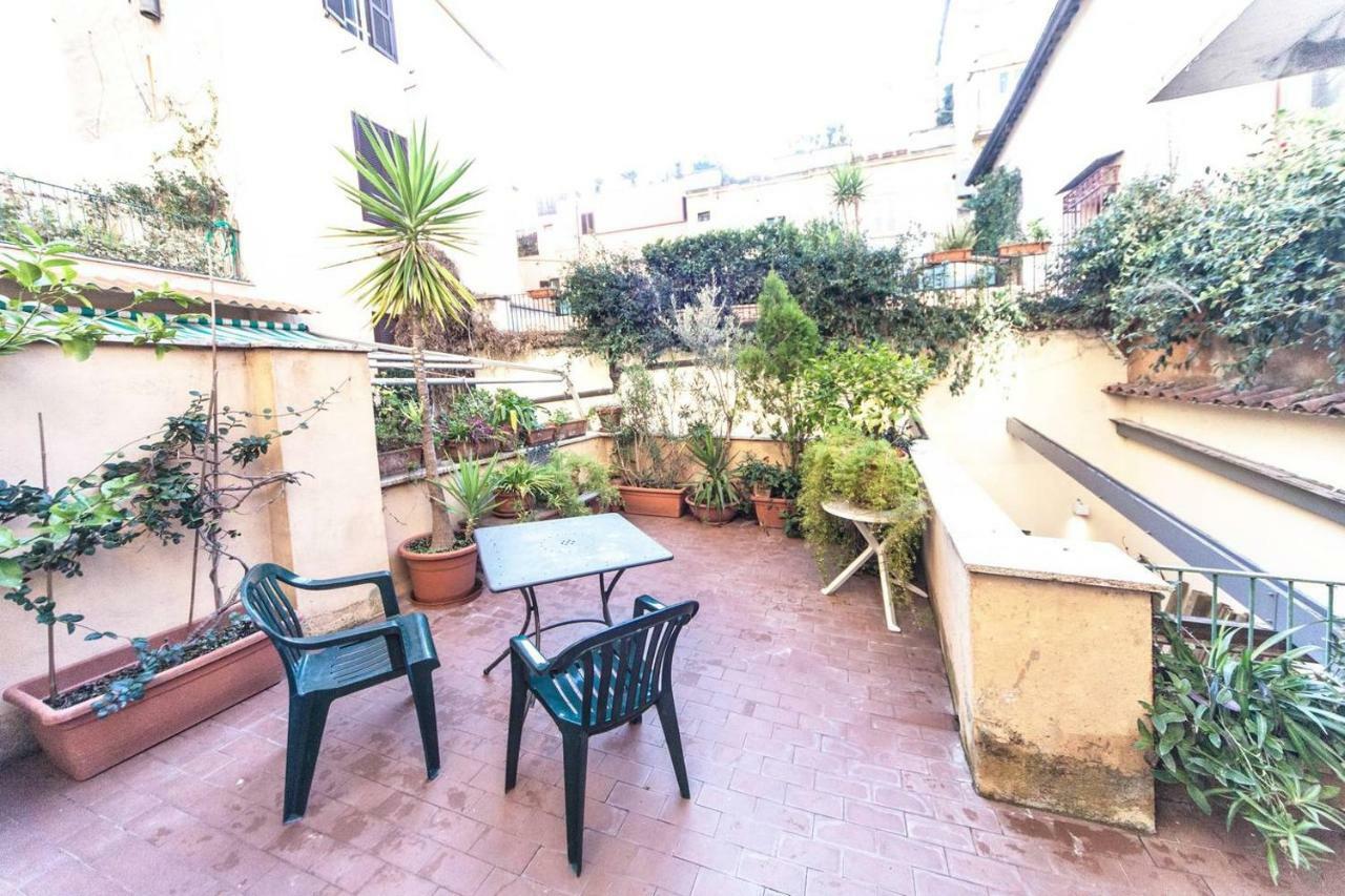 Lejlighed Central Quiet And Terrace